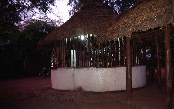 02_Bar