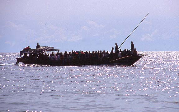22_Faehrschiff