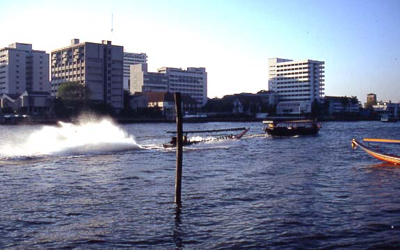 File0018